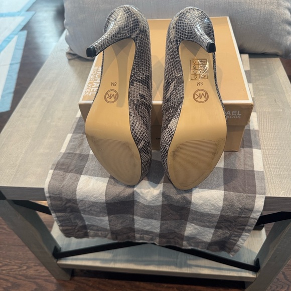 Michael Kors Snakeskin Heels - Black and Gray - Picture 6 of 9